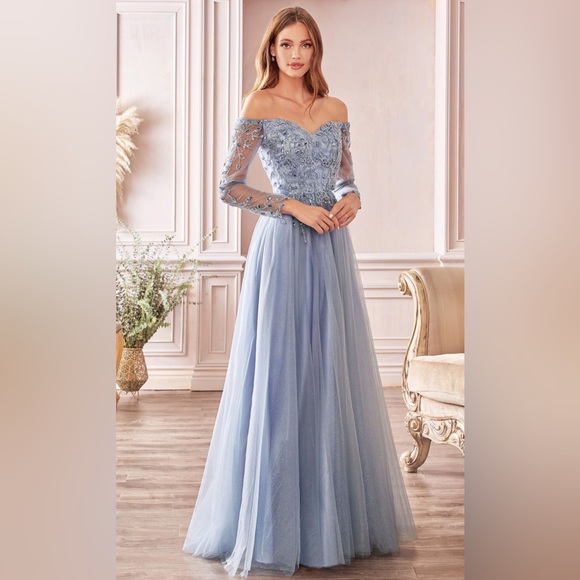 A line long sleeve formal dress - Picture 8 of 8